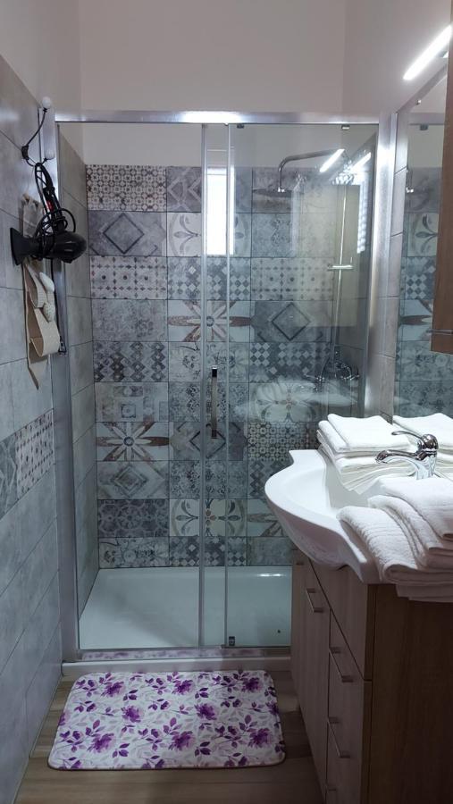 Oniro Specchia B&B 외부 사진